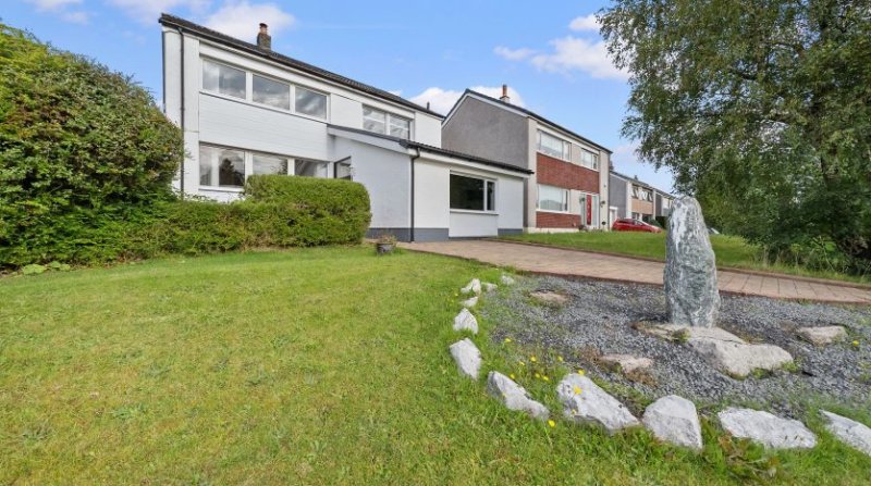 4 bedroom house in Glen View, Cumbernauld, Glasgow