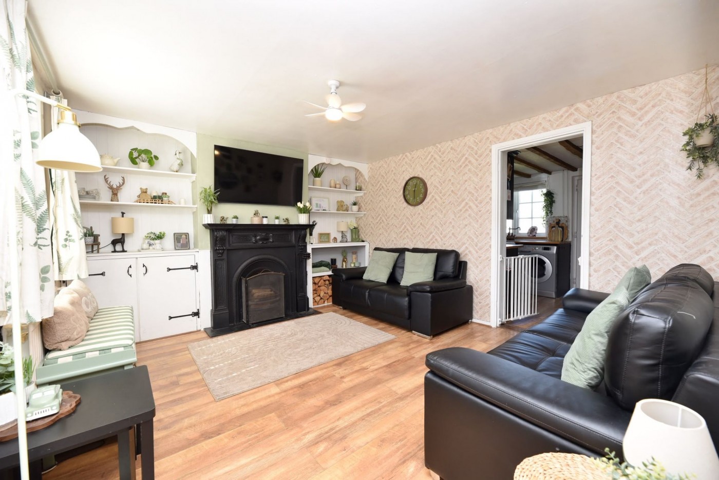 3 bedroom house in Shortmead Street, Biggleswade