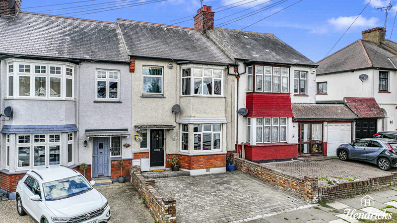 Elmsleigh Drive, Leigh-on-sea, SS9 3