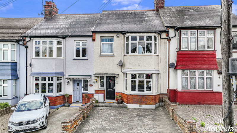 Elmsleigh Drive, Leigh-on-sea, SS9 3