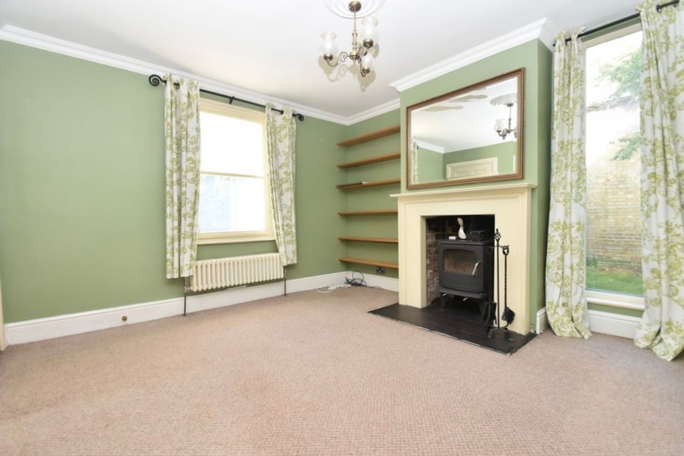 4 bedroom house in The Town, Great Staughton