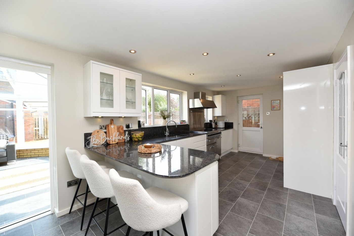 4 bedroom house in Coltsfoot, Biggleswade