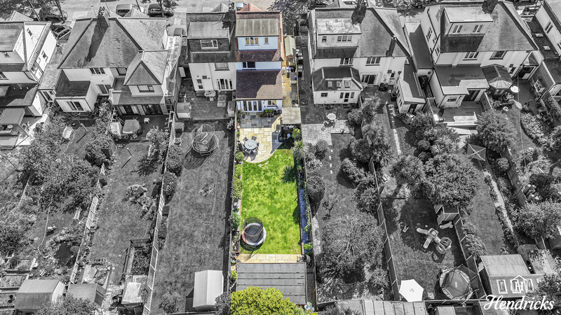 Earls Hall Avenue, Southend-on-sea, SS2 6