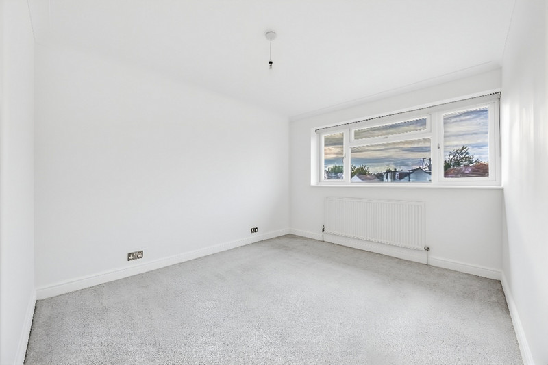 Bellhouse Road, Leigh-on-sea, SS9 5