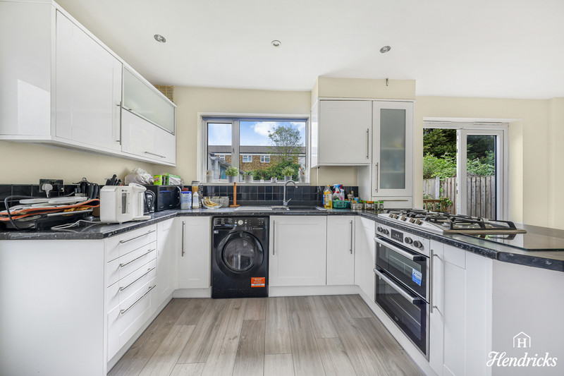Tiptree Close, Leigh-on-sea, SS9 4
