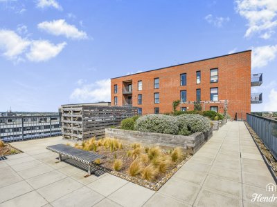 Photo 25