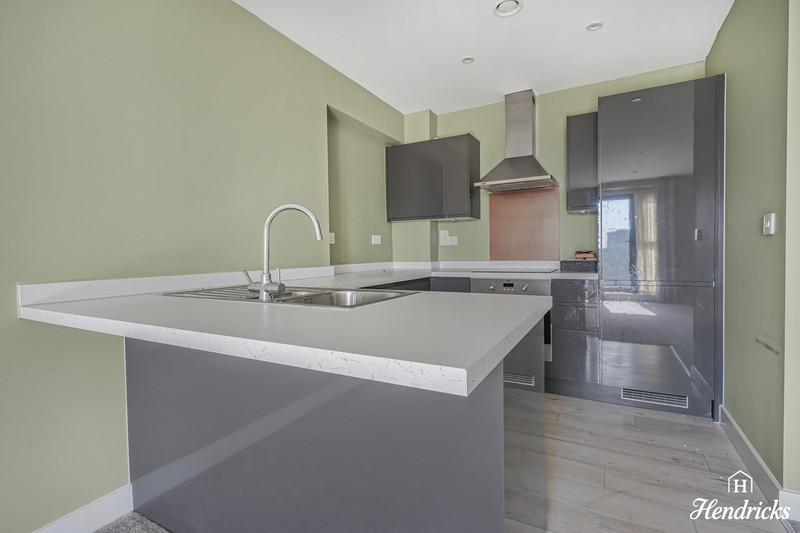 Victoria Avenue, Southend-on-sea, SS2 6