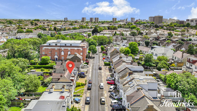 Priory Avenue, Southend-on-sea, SS2 6
