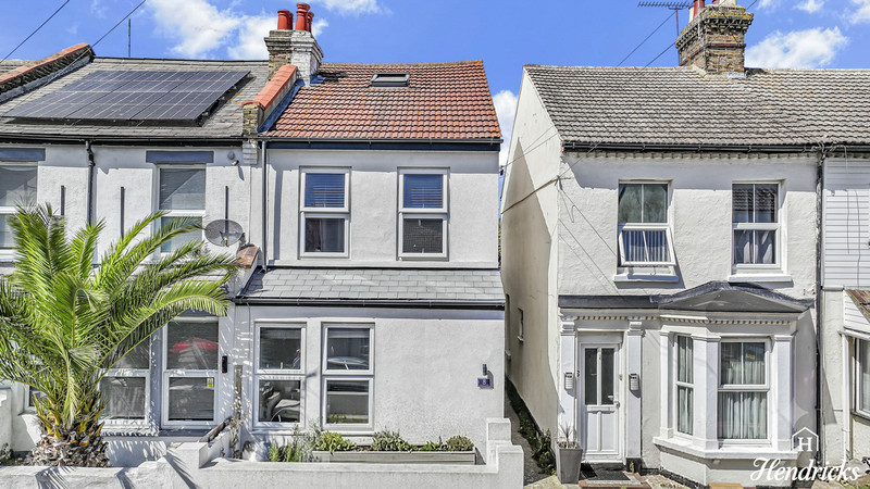 Seaview Road, Southend-on-sea, SS3 9