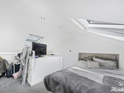 Photo 20