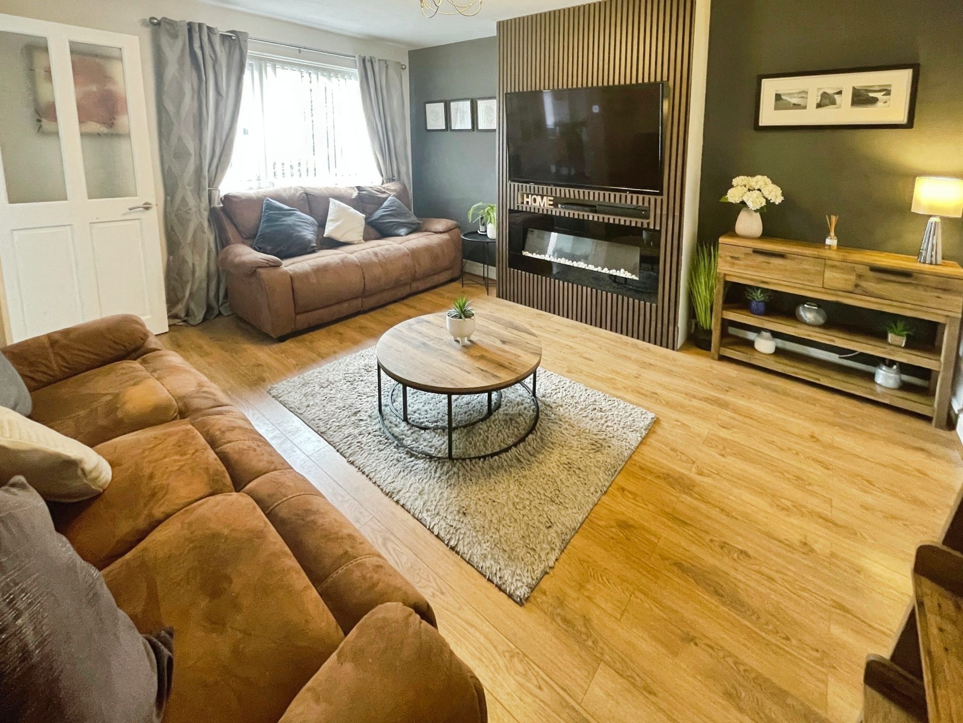 Riverbank Drive, Bury