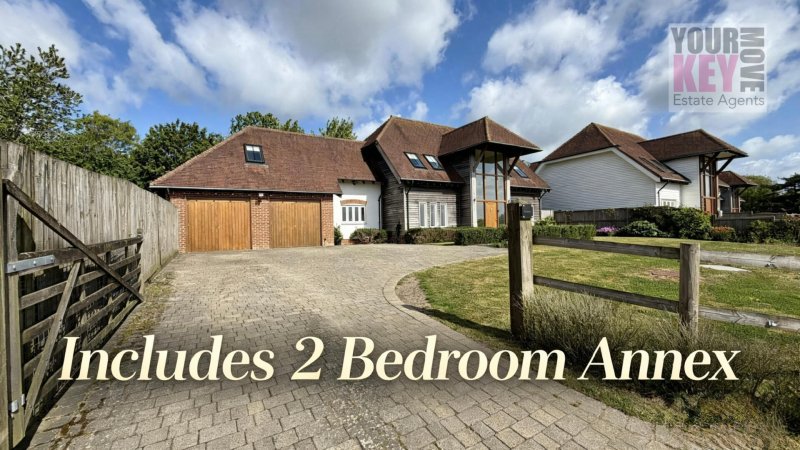 4 bedroom house in Gibraltar Lane, Hawkinge, Folkestone, Kent CT18 7AE