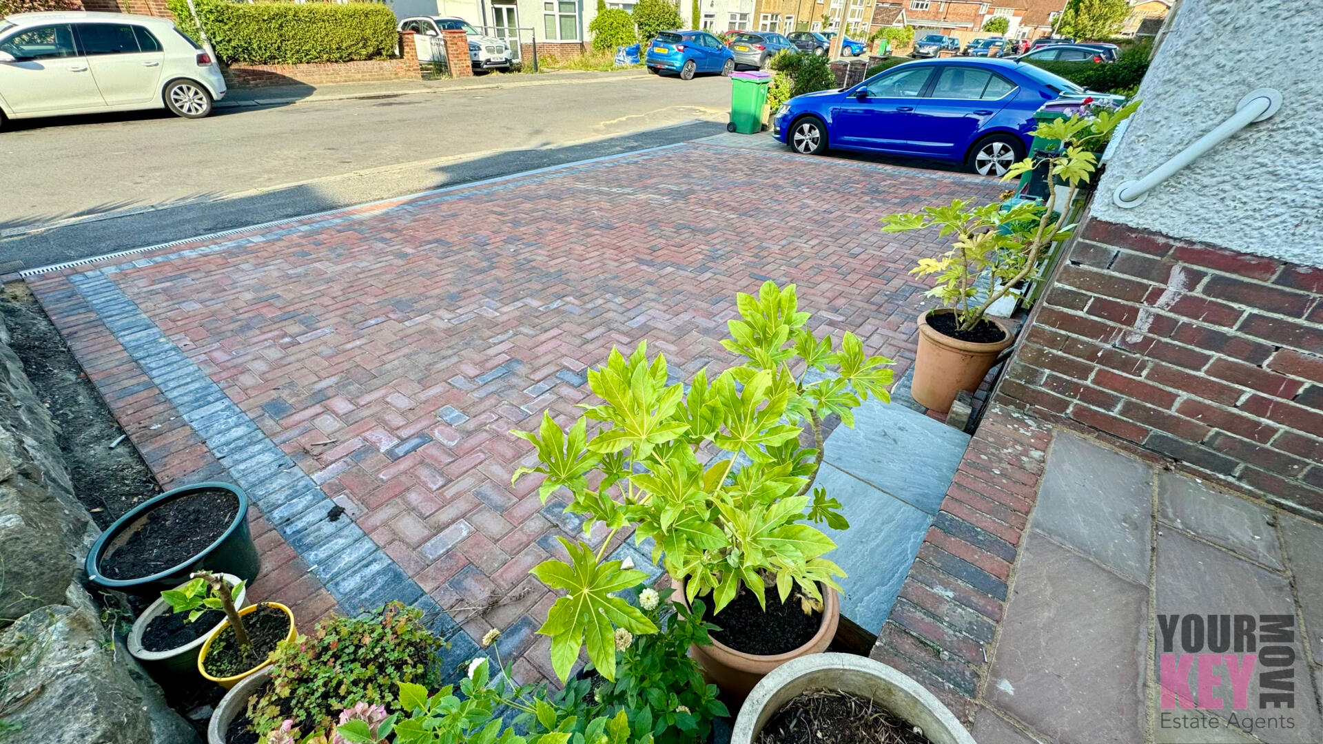 3 bedroom house in Wells Road, Folkestone, Kent CT19 4PW