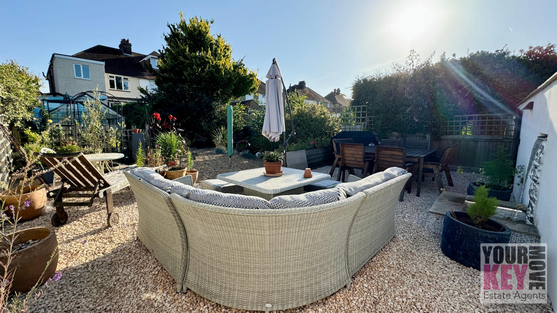 3 bedroom house in Wells Road, Cheriton, Folkestone, Kent CT19 4PW