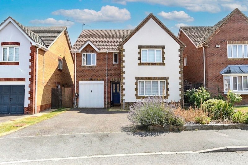 4 bedroom house in Burton Way, Spaldwick