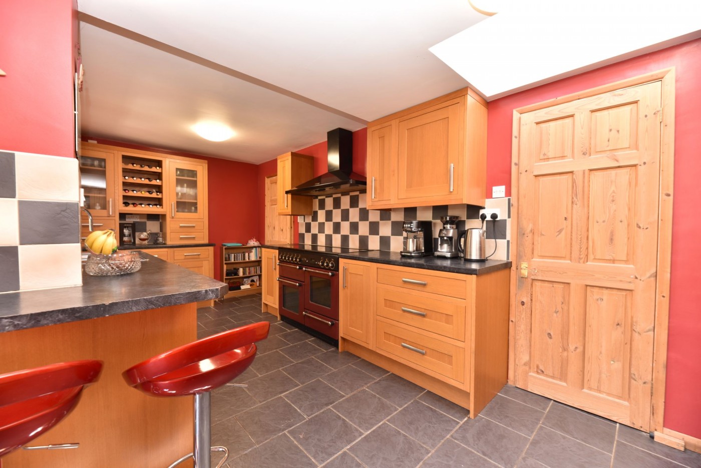 4 bedroom house in The Lanes, Over