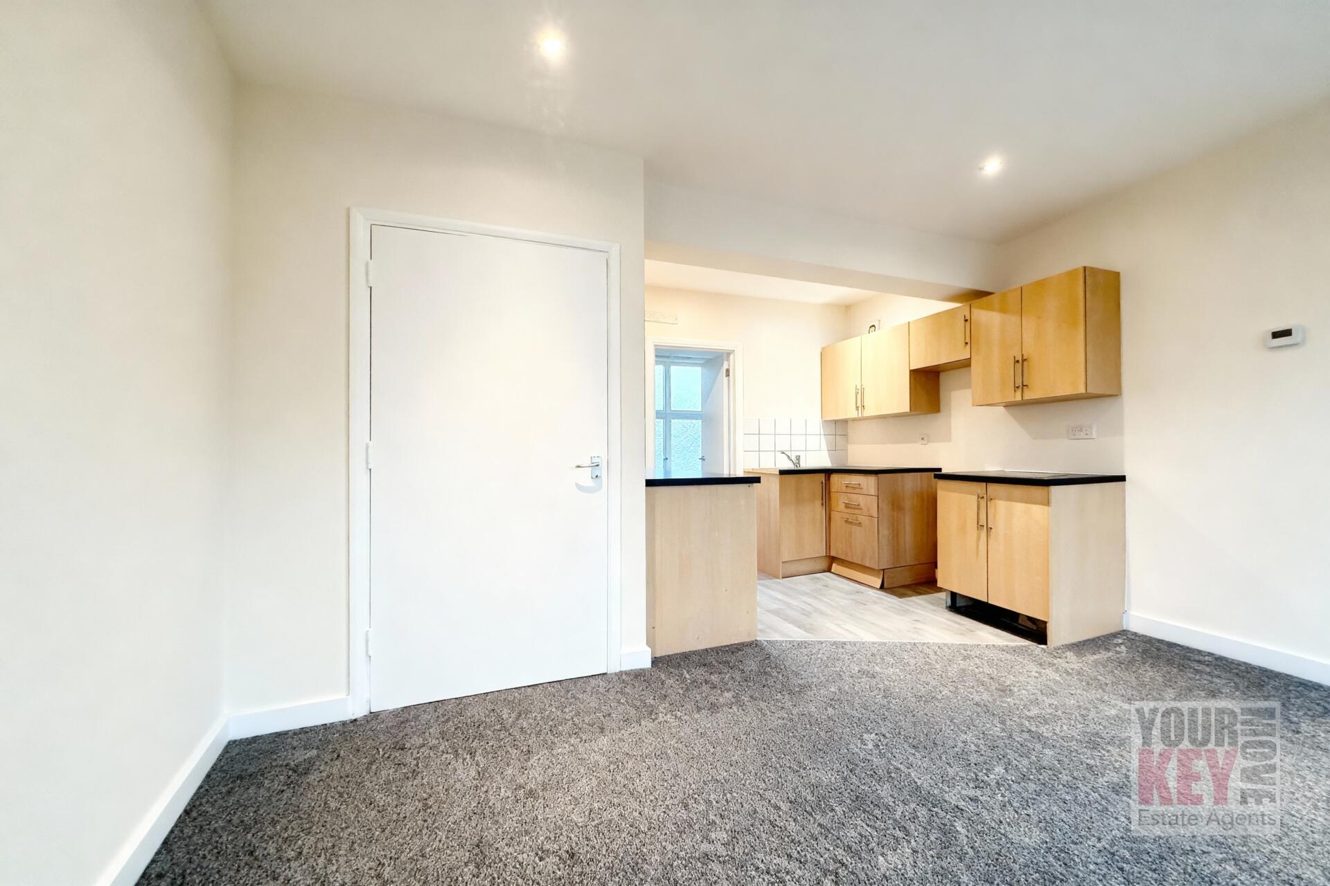 1 bedroom house in De Burgh Street, Dover, Kent CT17 0BN
