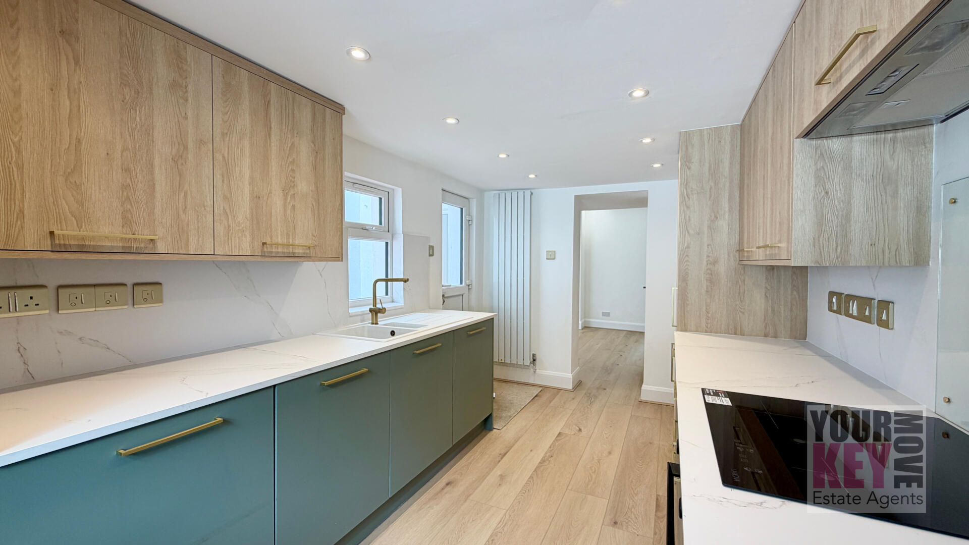3 bedroom house in East Cliff, Folkestone, Kent CT19 6BU