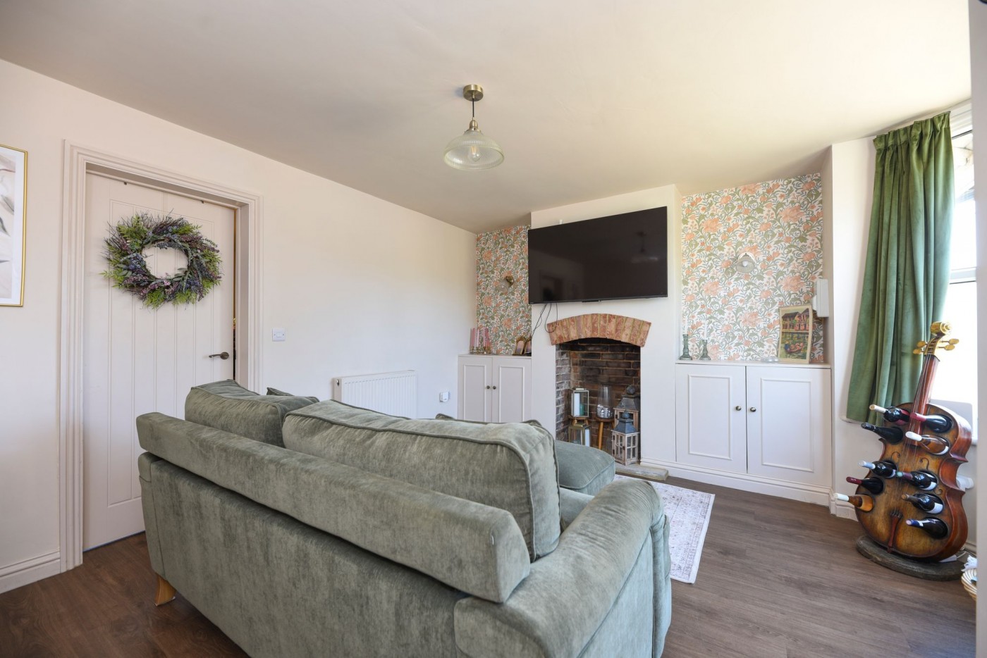 2 bedroom house in Sapley Road, Hartford