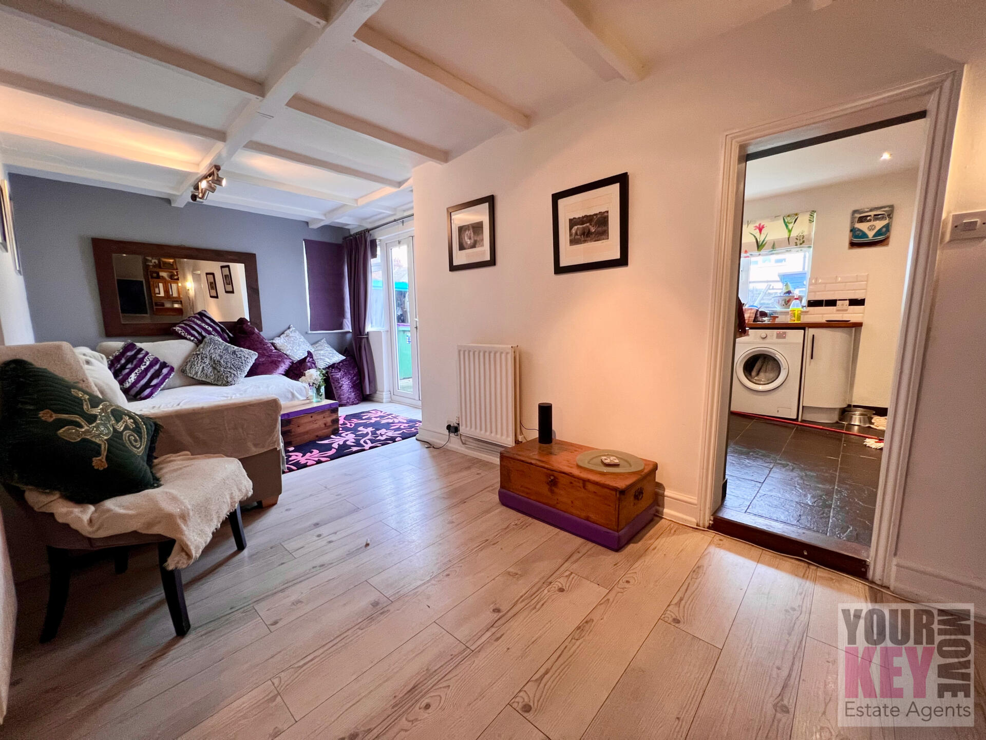 3 bedroom house in Cheriton High Street, Folkestone, Kent CT19 4HS