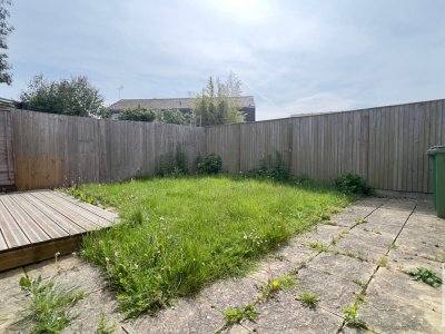 Photo 3