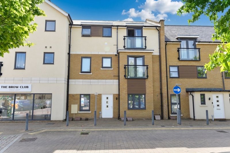 2 bedroom apartment in Sullivan Court, Biggleswade