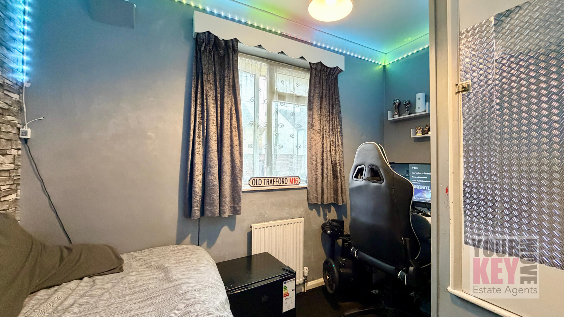Photo 16