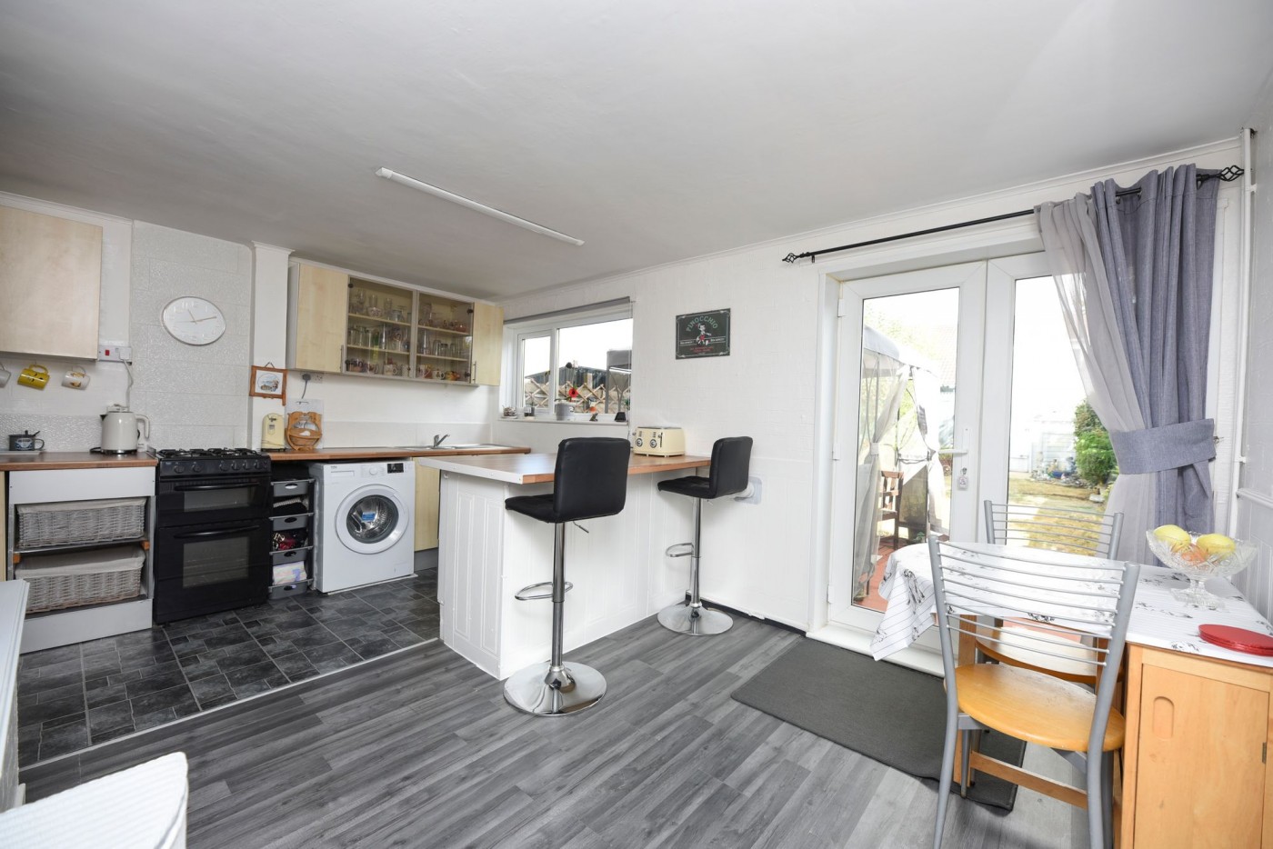 3 bedroom house in Saunders Close, Huntingdon