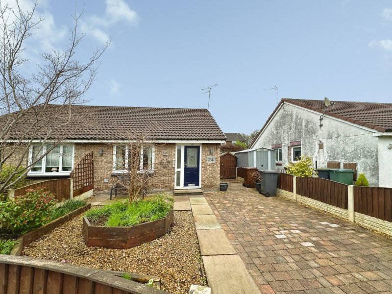 Lakeland Crescent, Bury