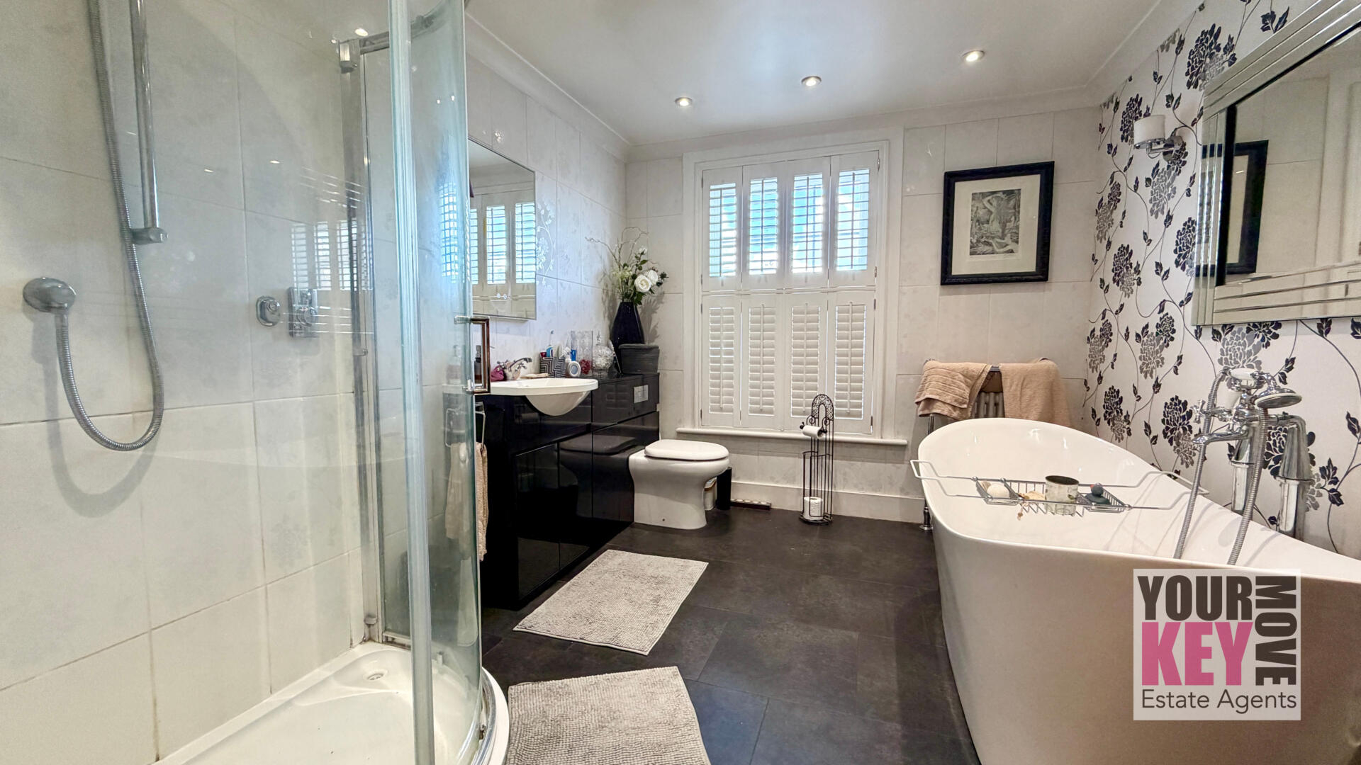 3 bedroom house in South Street, Lydd, Kent, TN29 9DQ