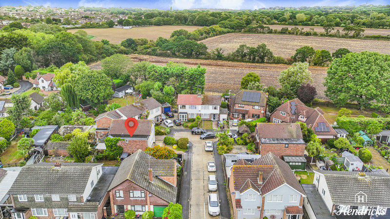 Englefield Close, Hockley, SS5 4