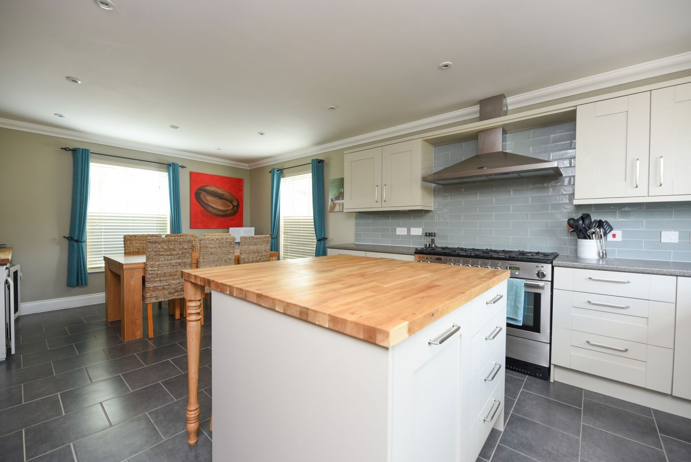 4 bedroom house in Carnaile Road, Alconbury Weald