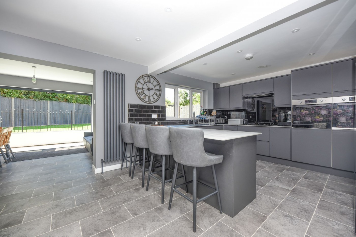 5 bedroom house in Crowhill, Godmanchester