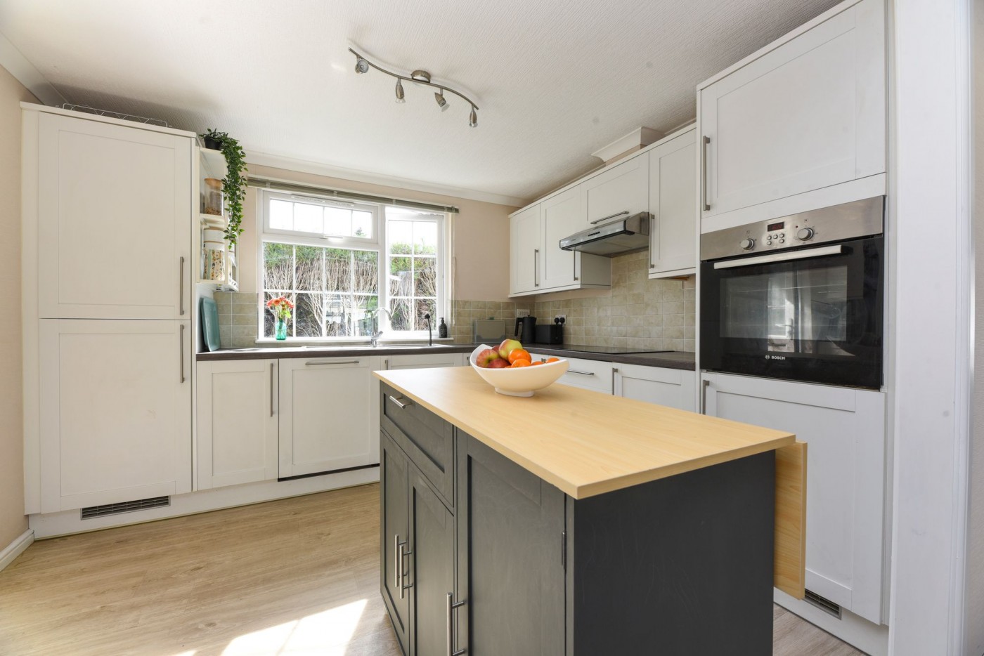 2 bedroom park home in Park Lane, Godmanchester