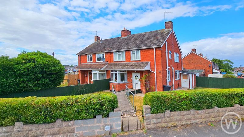 3 bedroom detached in Blackmarston Road