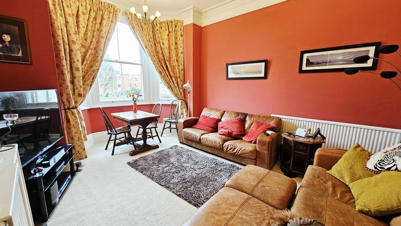 2 bedroom apartment in St. Ethelbert Street