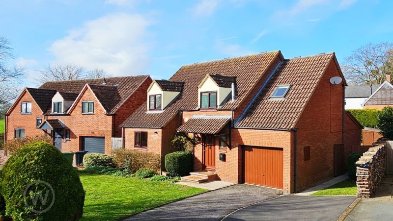 3 bedroom detached in Willow Rise, Sutton St. Nicholas