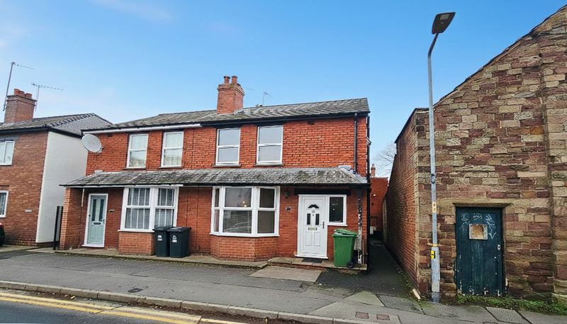 2 bedroom house in Friars Street