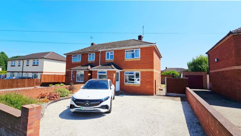3 bedroom house in Yazor Road