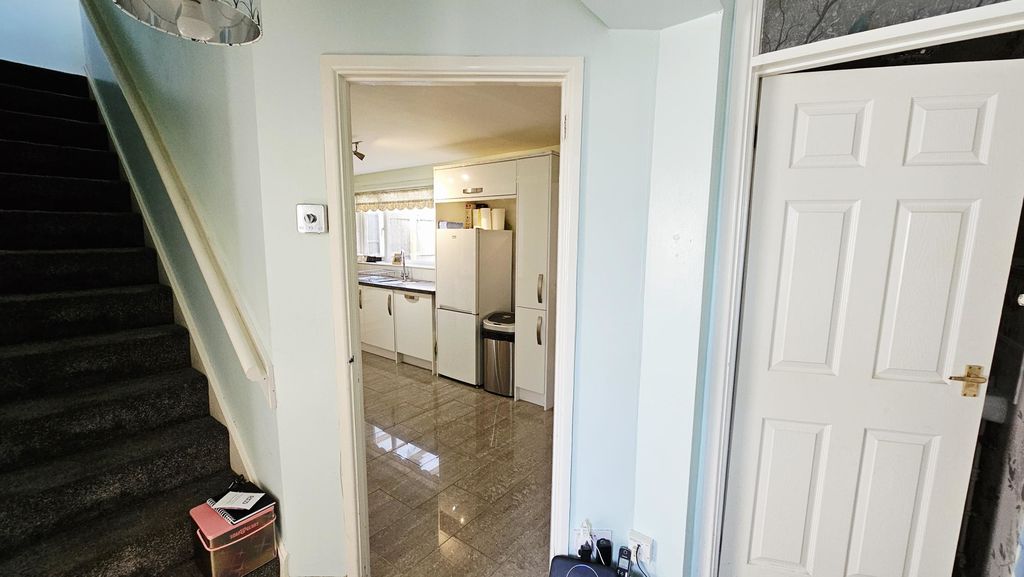 4 bedroom detached in Ecroyd Park, Credenhill