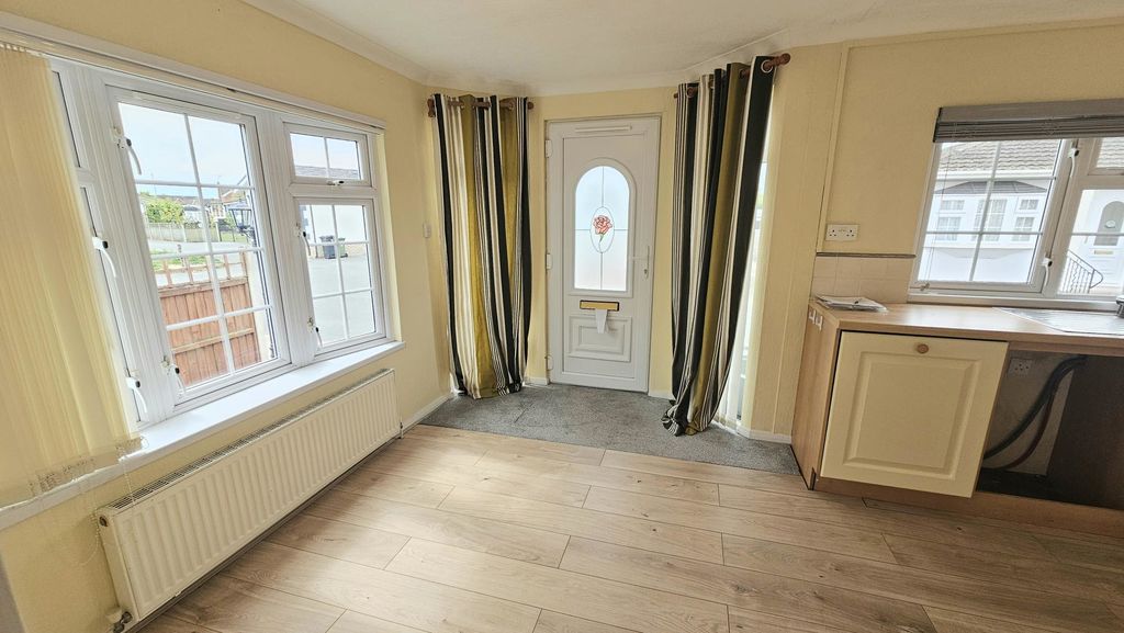1 bedroom detached in Kings Acre Halt Mobile Home Park