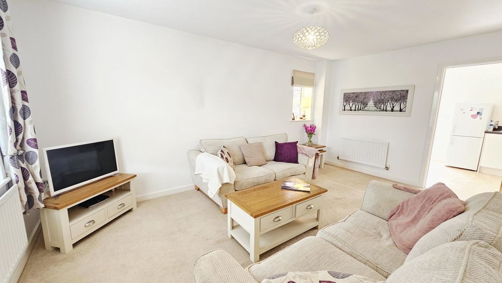 3 bedroom house in Dymock Red Walk, Holmer