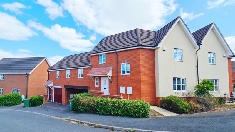 3 bedroom house in Thoresby Drive