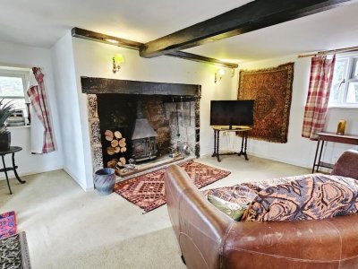 Photo 6