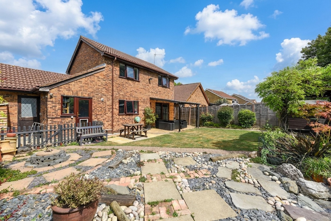 4 bedroom house in Seathwaite, Huntingdon
