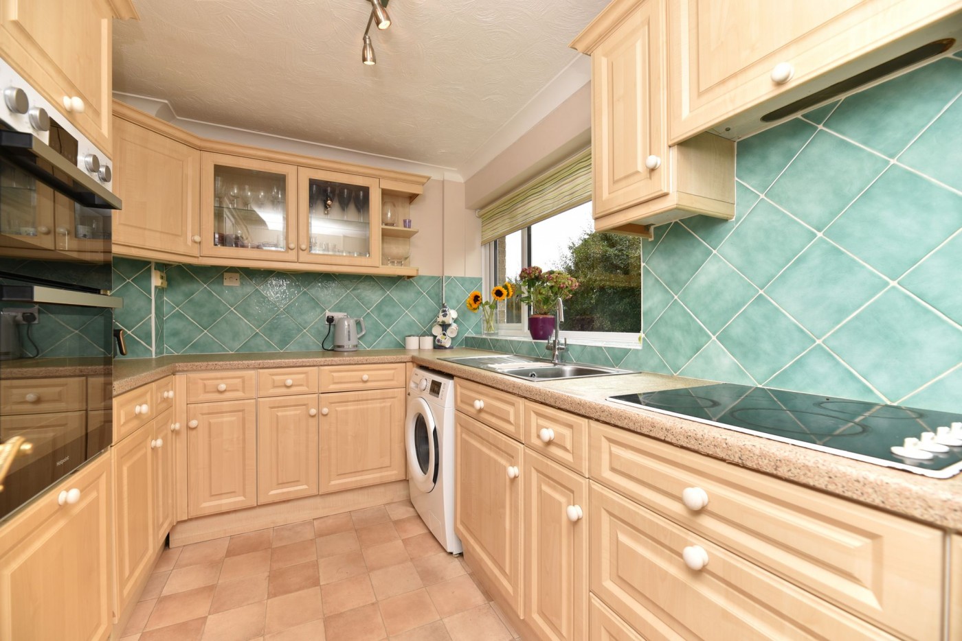 3 bedroom house in Ravenscourt, Needingworth