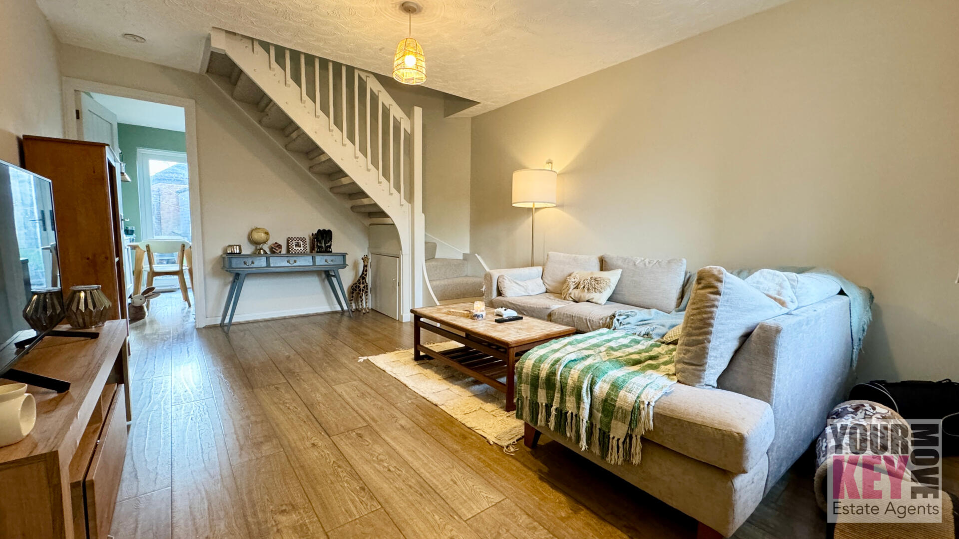 2 bedroom house in Corner Field, Kingsnorth, Ashford, Kent TN23 3NH