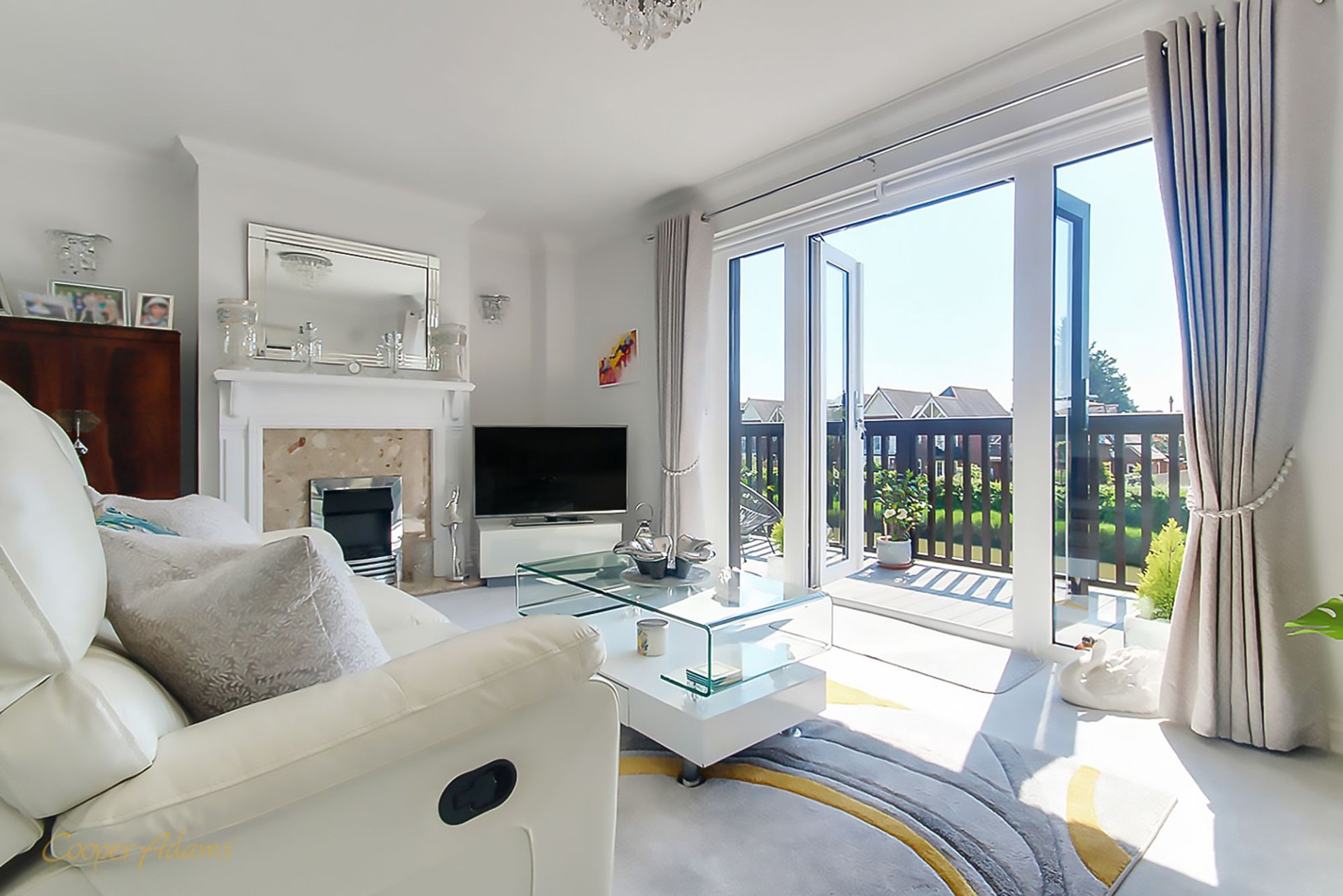 28 Nineveh Shipyard, Arundel