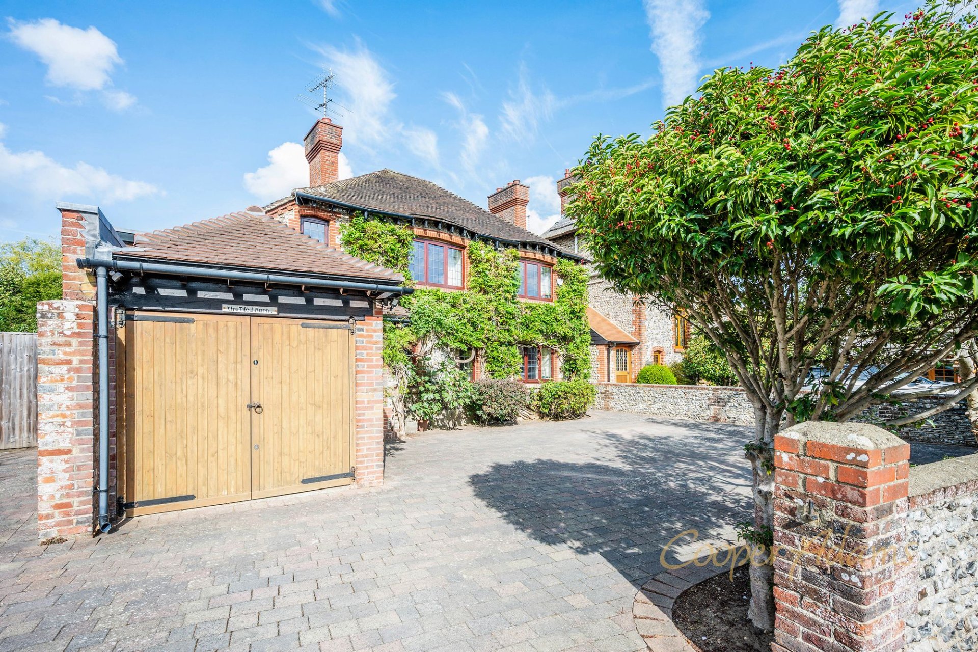 Video preview of The Tiled Barn Station Road, East Preston, Littlehampton
