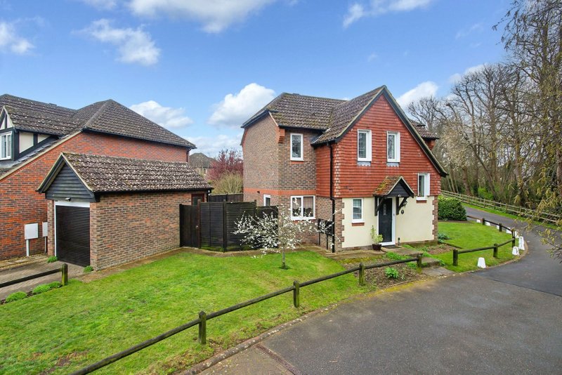 1 Summerley Close, Rustington, Littlehampton